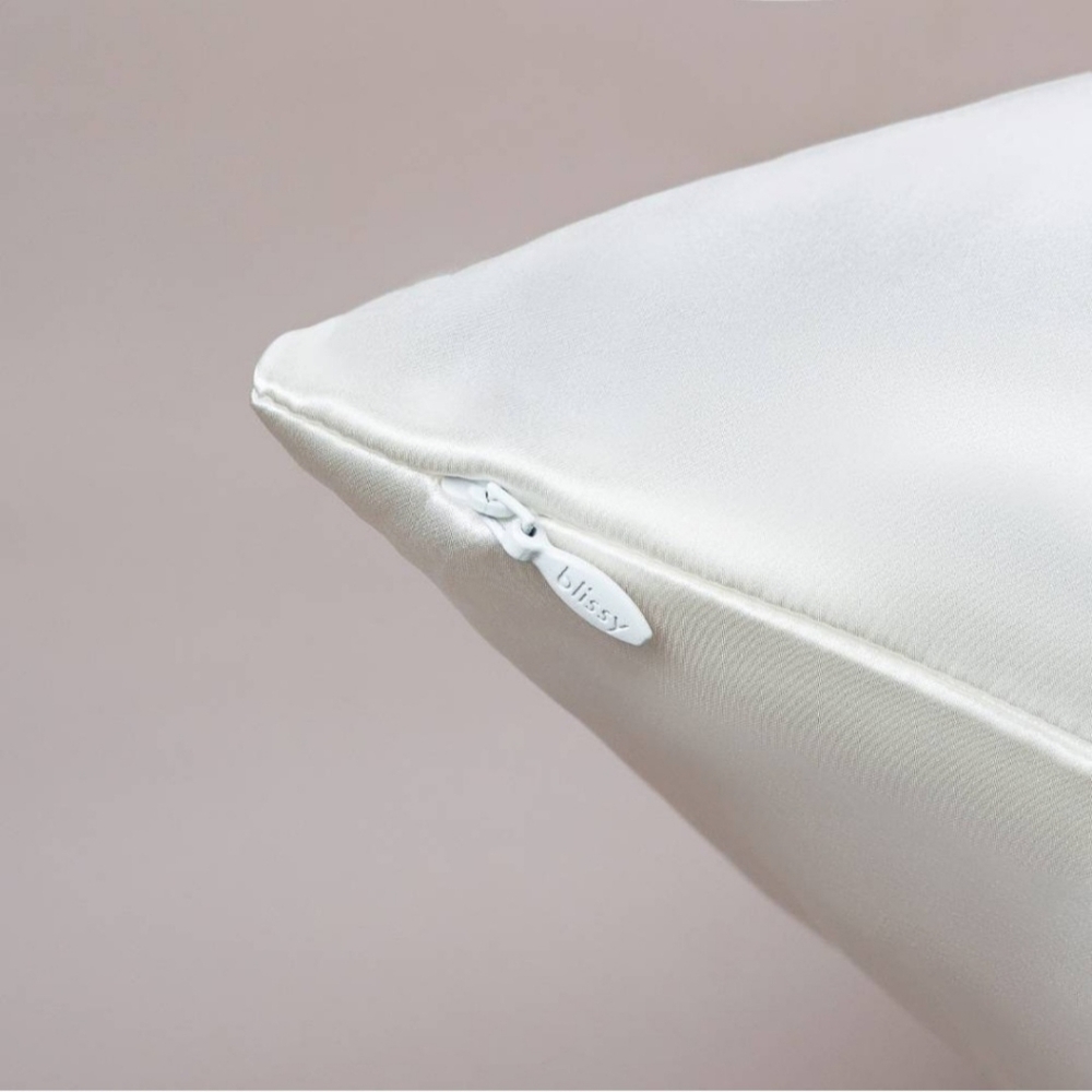 NWT Blissy Mulberry Silk Pillowcase, Ivory White, King Size - Picture 4 of 7